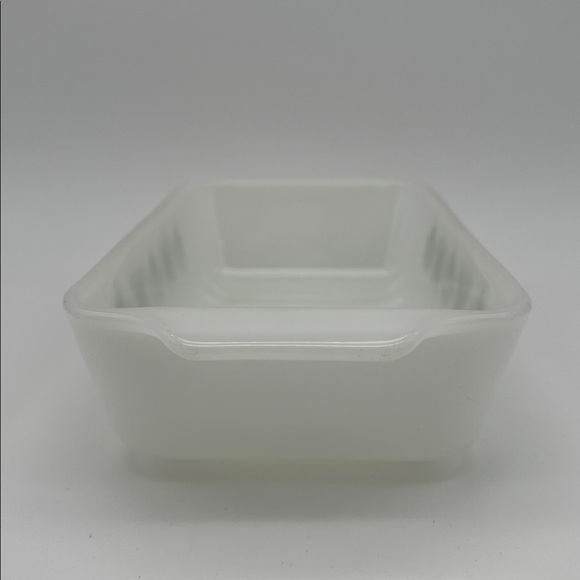 Vintage Anchor Hocking 441 Fire-King Meadow Green Milk Glass Baking Dish - 1 Qt - Picture 4 of 12